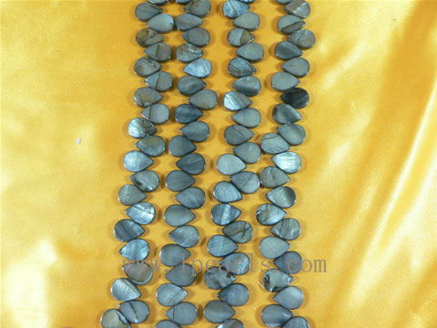 five strands of 13×16mm black shell strands